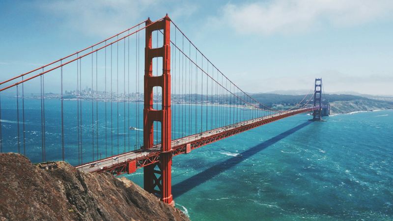 Large suspension bridge
