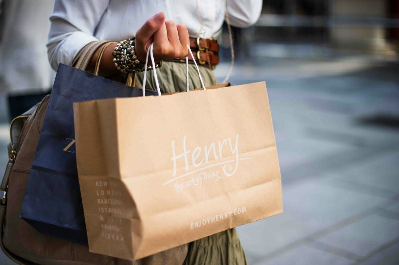 Branded paper shopping bag